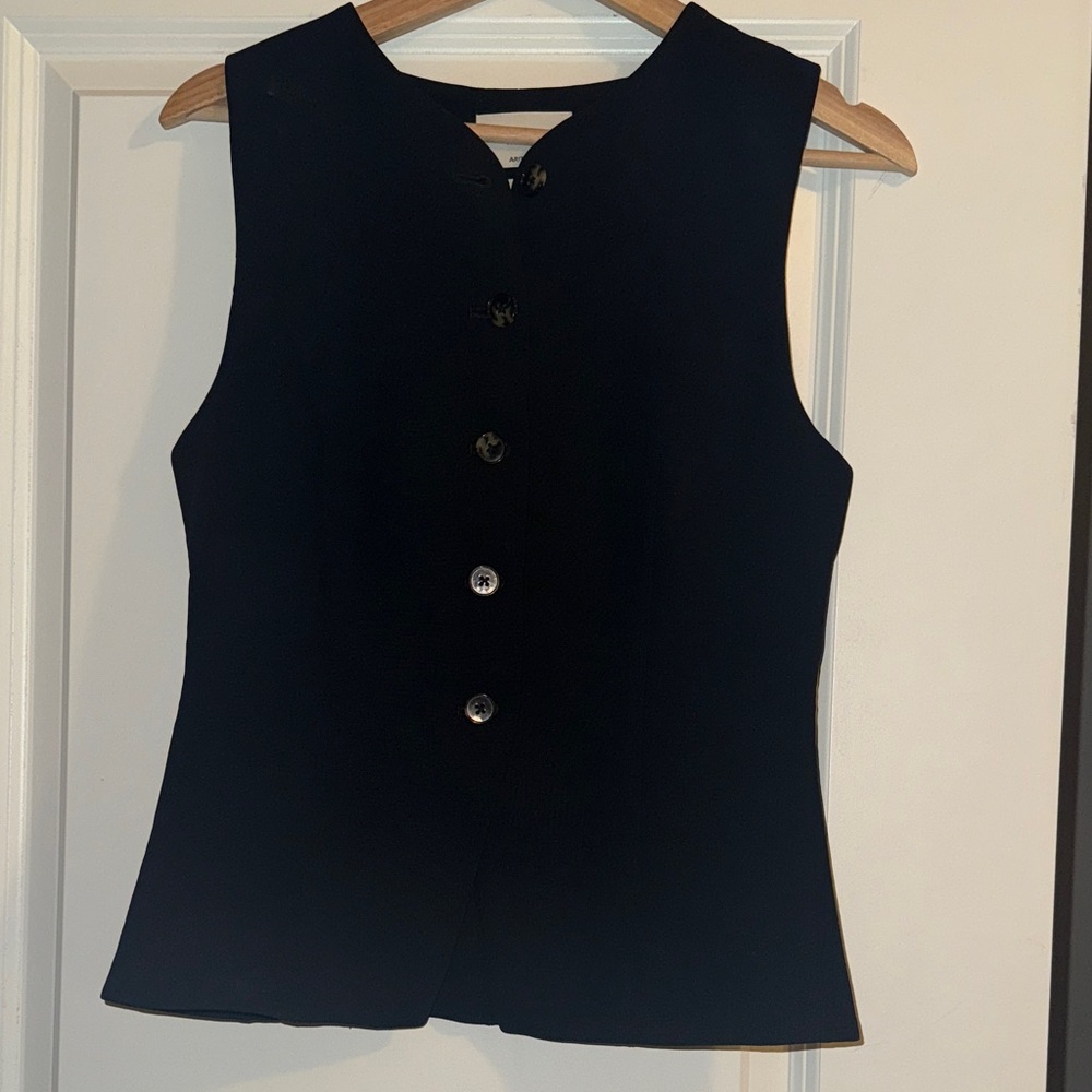 Wilfred Regal Vest Crepette